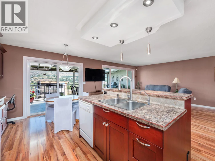 6777 Longacre Drive, Vernon, BC, V1H 1J1 - 12