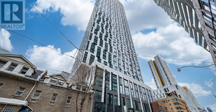 5511-252 Church Street, Toronto, ON, M5B 0E6