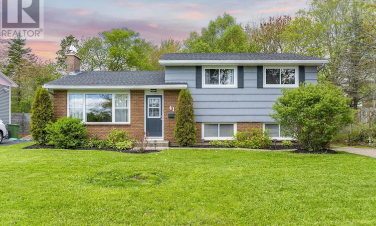 41 Dumbarton Avenue