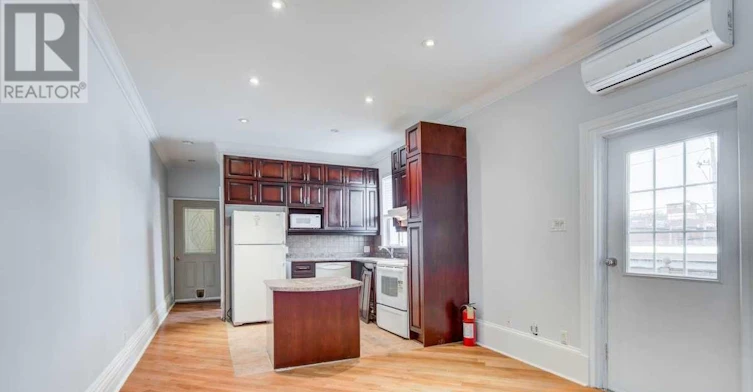2-1098 Bathurst Street, Toronto, ON, M5R 3G9 - 9