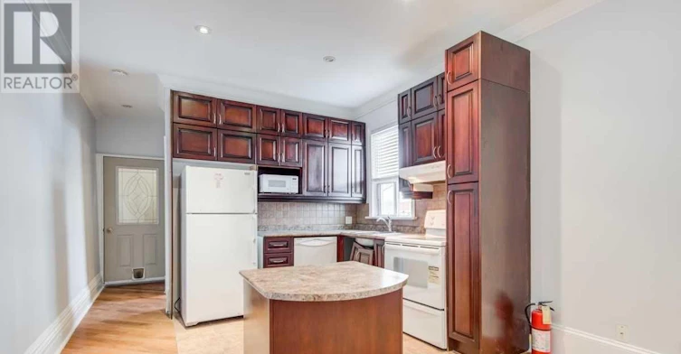 2-1098 Bathurst Street, Toronto, ON, M5R 3G9 - 6