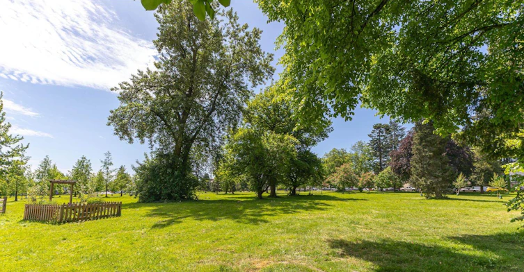 211-13455 94a Avenue, Surrey, BC, V3M 1M9 - 32