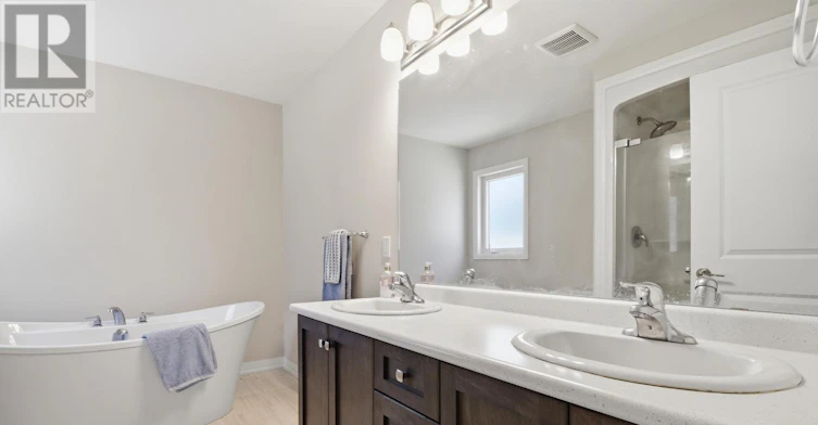 7437 Jonathan Drive, Niagara Falls, ON, L2H 3T3 - 25