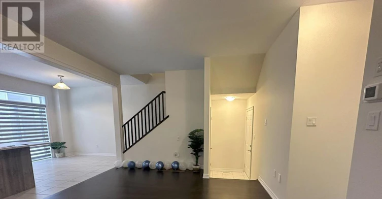 4 Amos Avenue E, Brantford, ON, N3T 0V4 - 8