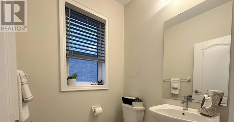 4 Amos Avenue E, Brantford, ON, N3T 0V4 - 5