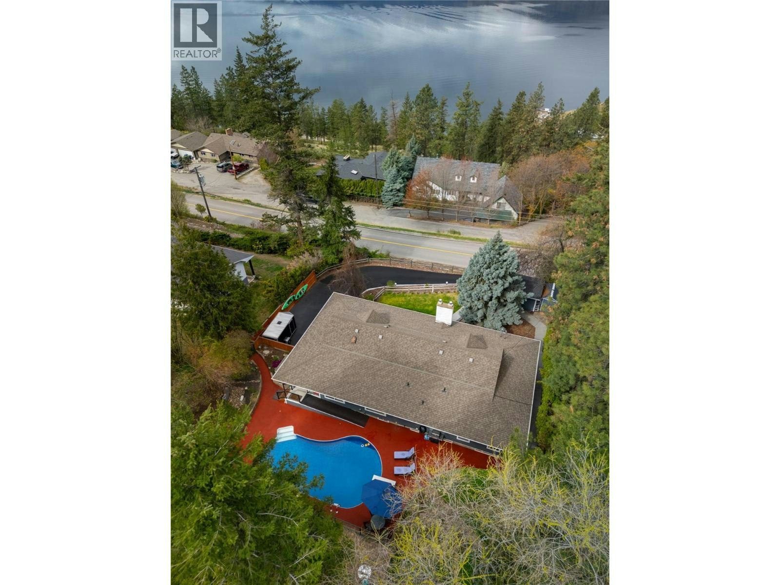 For Sale: 277 N Clifton Road, Kelowna, BC - REW