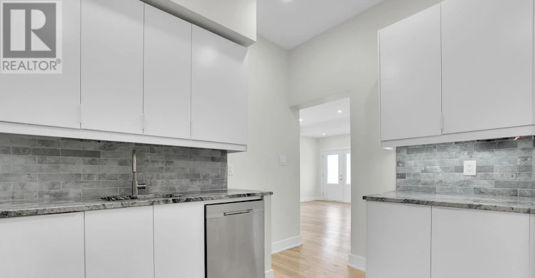 LEVEL-A 531 Main Mcleod Street, Ottawa, ON, K1R 5R2 - 14
