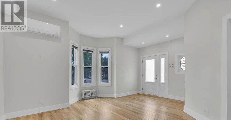 LEVEL-A 531 Main Mcleod Street, Ottawa, ON, K1R 5R2 - 10