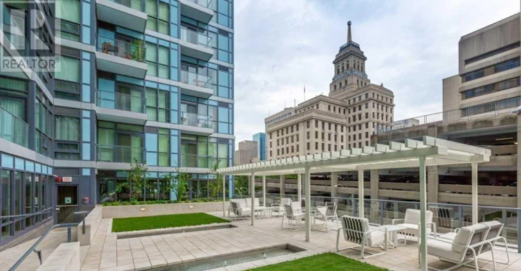 2502-210 Simcoe Street, Toronto, ON, M5T 2W5 - 11