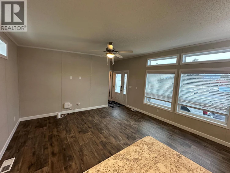 928 Waterloo Crescent, Castlegar, BC, V1N 4M3 - 21