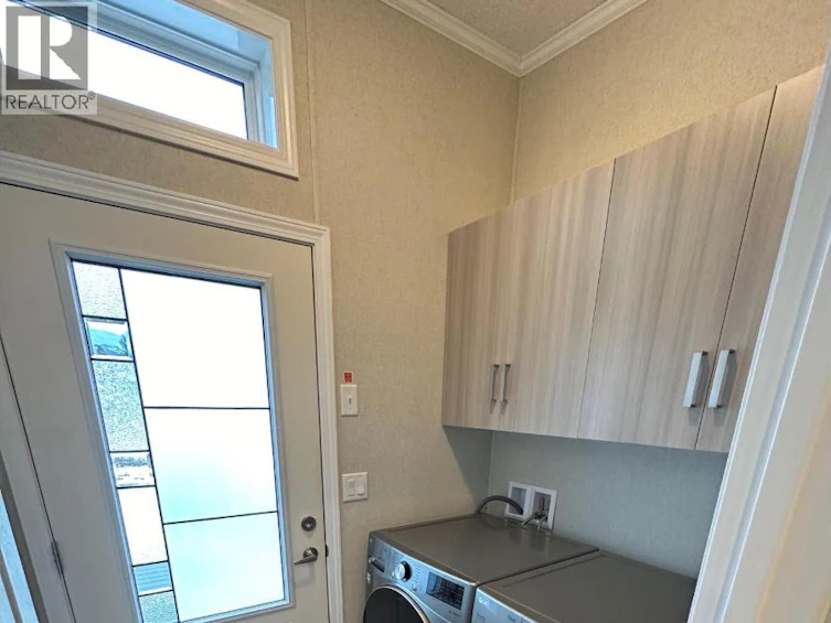 928 Waterloo Crescent, Castlegar, BC, V1N 4M3 - 23