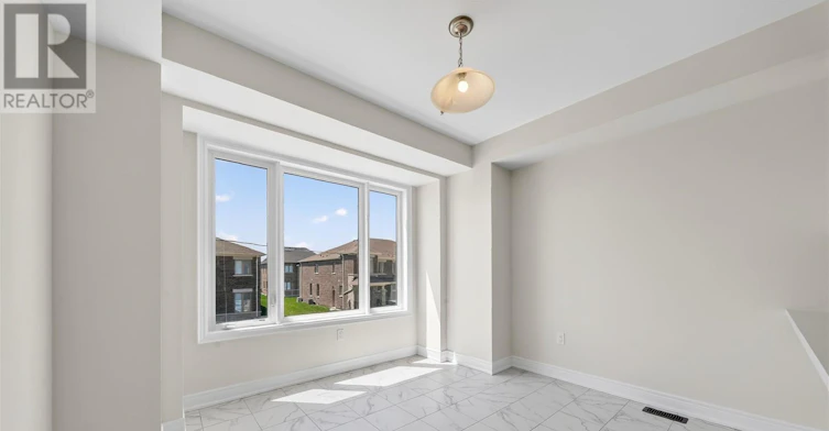 2957 Gatestone Path, Pickering, ON, L1X 0R5 - 7