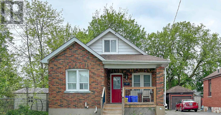 MAIN-307 Vimy Avenue, Oshawa, ON, L1H 2M9