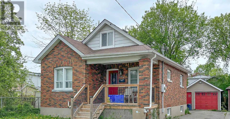 MAIN-307 Vimy Avenue, Oshawa, ON, L1H 2M9 - 2