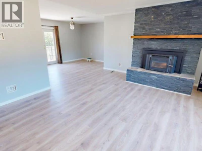4783 Ontario Avenue - 3