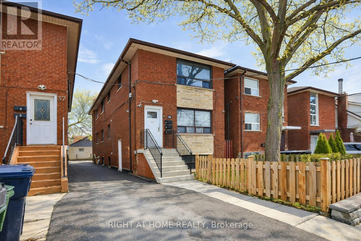 35 Fifteenth Street, Toronto, ON, M8V 3J3