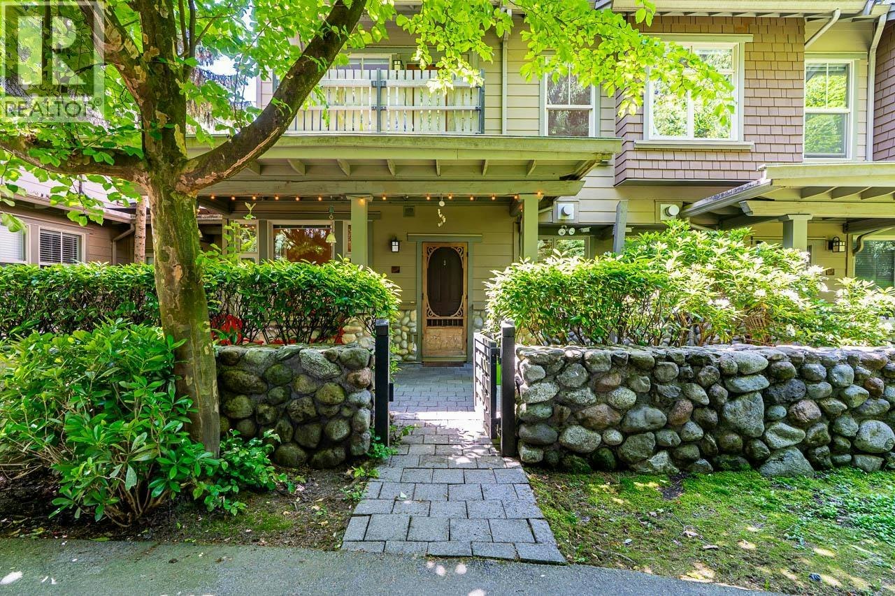 135-18 Jack Mahony Place, New Westminster, BC, V3L 5V8