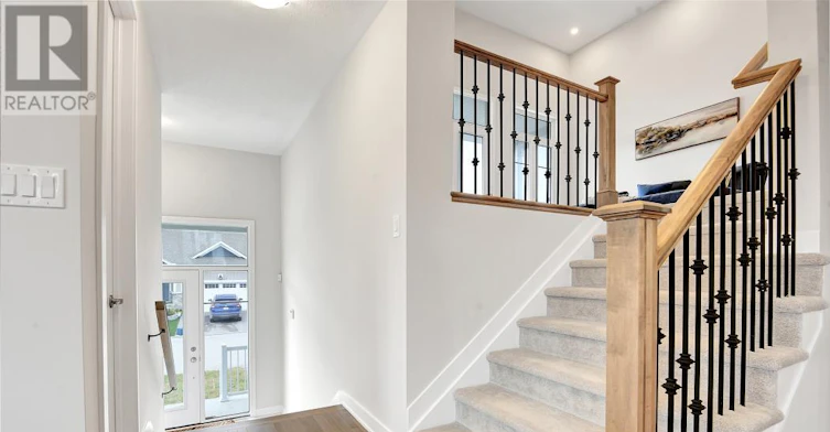 20 Pacing Walk, Ottawa, ON, K0A 2Z0 - 3