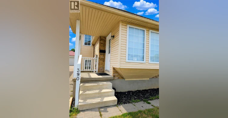 390 Wake Robin Crescent, Kitchener, ON, N2E 3L6 - 4