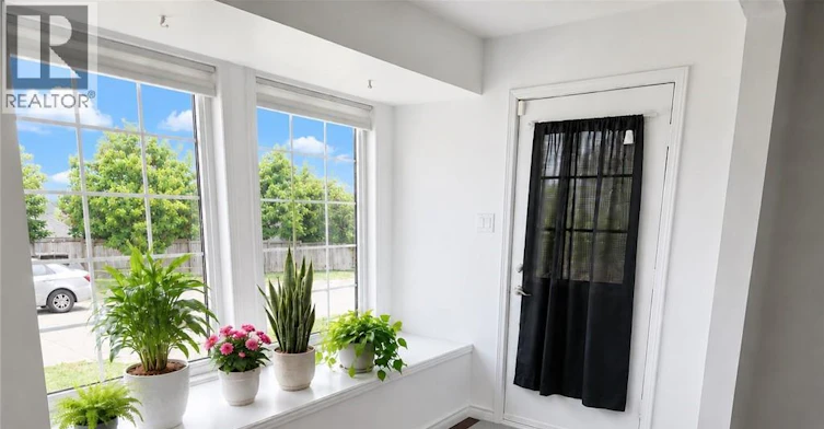 390 Wake Robin Crescent, Kitchener, ON, N2E 3L6 - 5