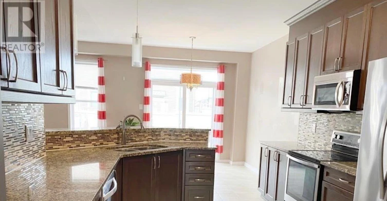 439 Cavesson Street, Ottawa, ON, K2V 0B1 - 6