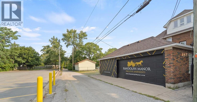 8-269 Randolph Place, Windsor, ON, N9B 2T2 - 12
