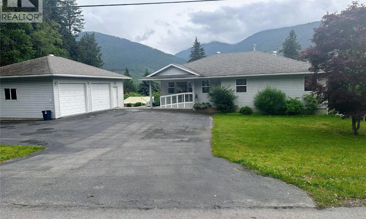 5924 Stafford Road