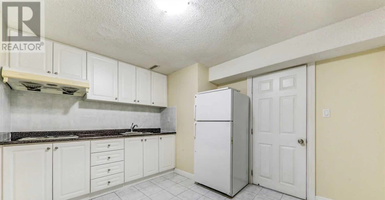 2 Maitland Drive, Markham, ON, L3R 4M7 - 12