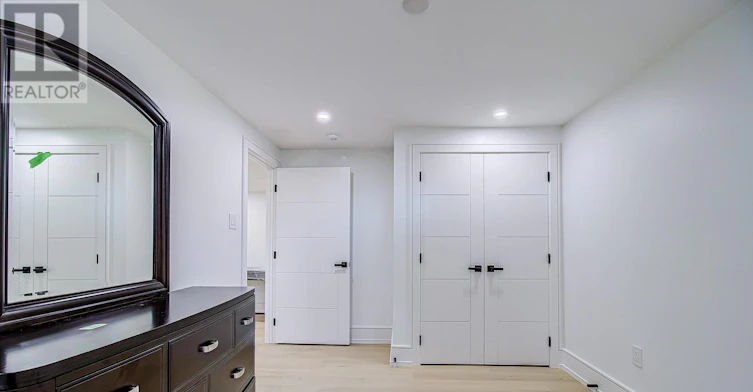 22 Anson Avenue, Toronto, ON, M1M 1X3 - 13