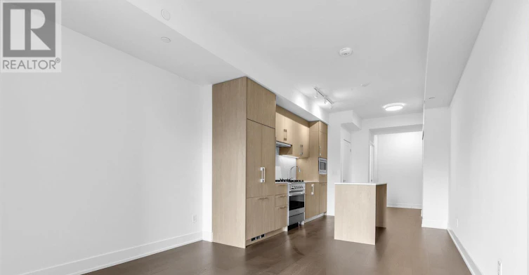 611-8 Manor Road W, Toronto, ON, M4S 0E6 - 11