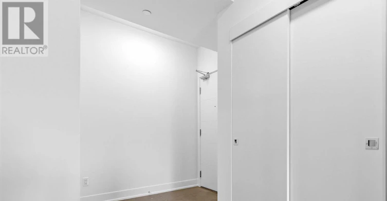 611-8 Manor Road W, Toronto, ON, M4S 0E6 - 8