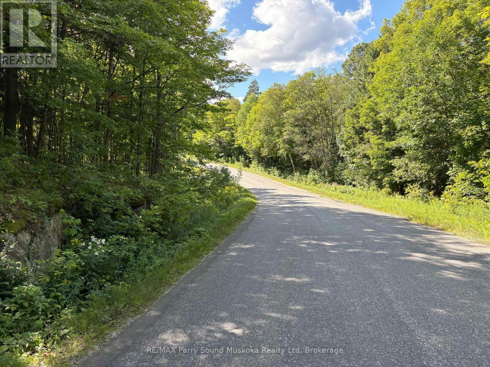 0 Ahmic Lake Road, Magnetawan, ON, P0A 1P0