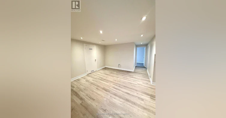 LOWERFL-73 Boothbay Crescent, Newmarket, ON, L3Y 1Y6 - 3