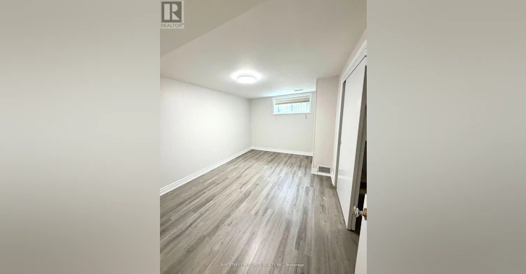 LOWERFL-73 Boothbay Crescent, Newmarket, ON, L3Y 1Y6 - 9