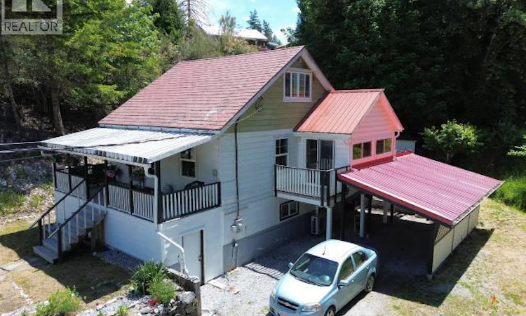 2056 Marble Bay Road