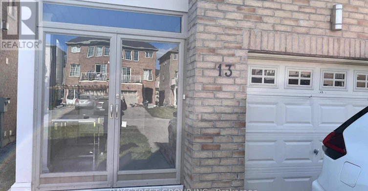 13 Highbury Court, Markham, ON, L6B 1J7 - 2