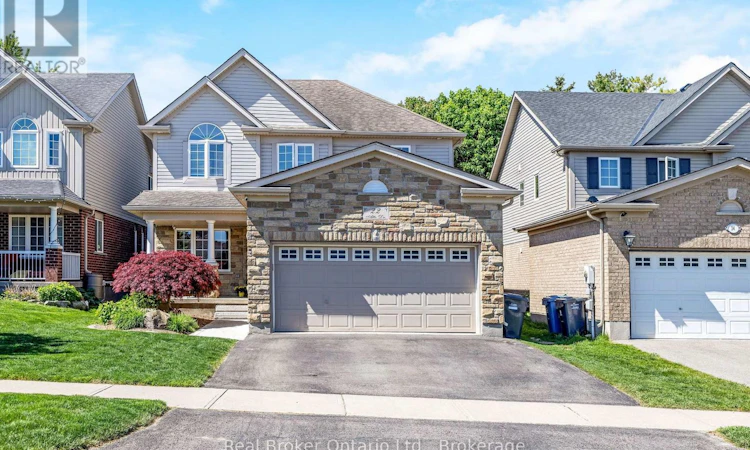 22 Atto Drive