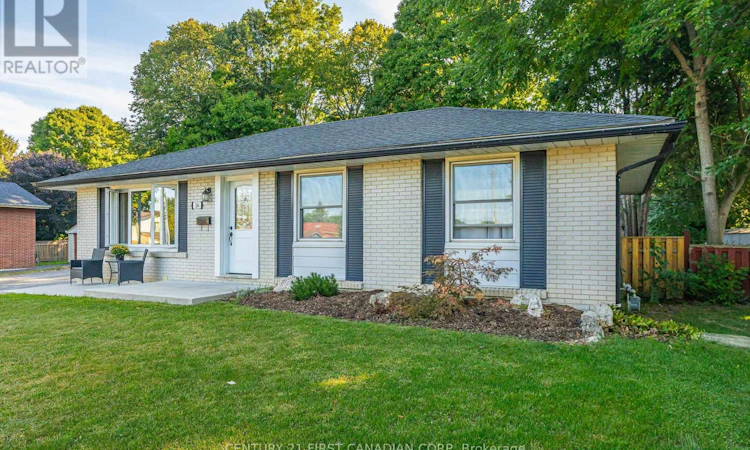 384 Briarhill Avenue