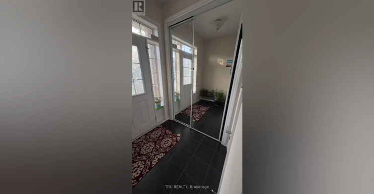 309 Everglade Way, Ottawa, ON, K2M 0K8 - 4