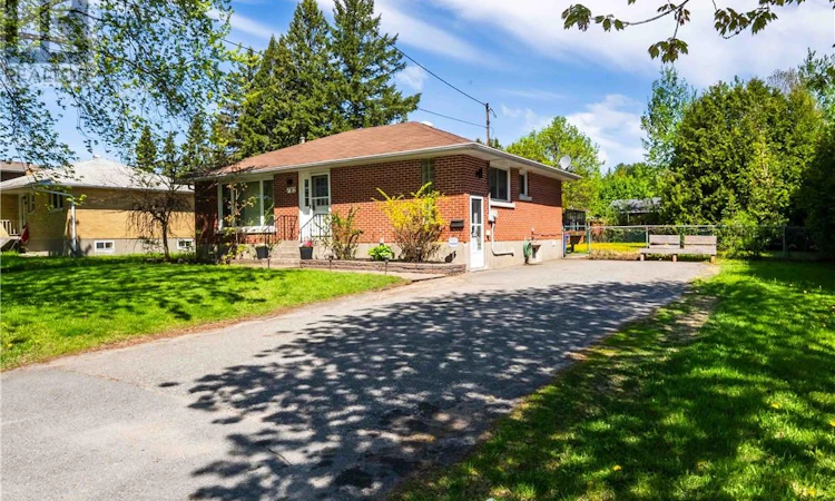 782 Robinson Drive