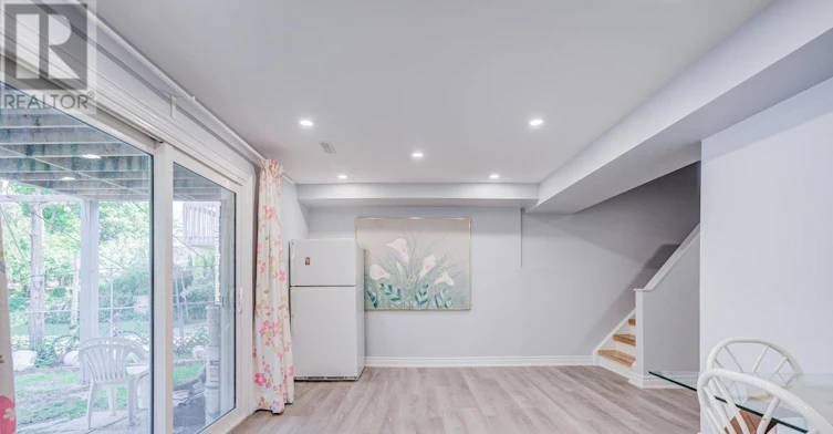 68 Kimroy Grove, Toronto, ON, M1S 4E3 - 27