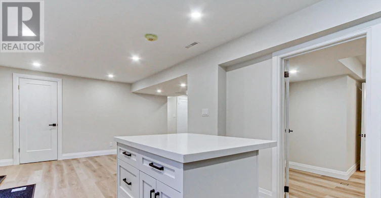 B-4 Carrington Place, Bradford West Gwillimbury, ON, L3Z 2V3 - 9