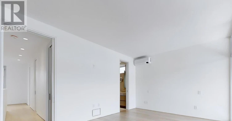 UPPER-899 Dundas Street W, Toronto, ON, M6J 1V9 - 15