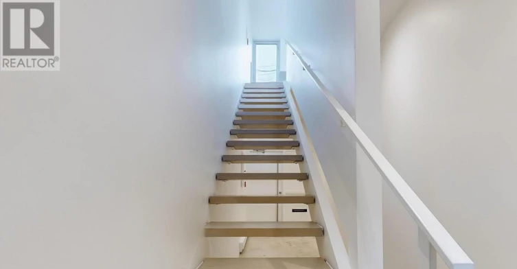 UPPER-899 Dundas Street W, Toronto, ON, M6J 1V9 - 3