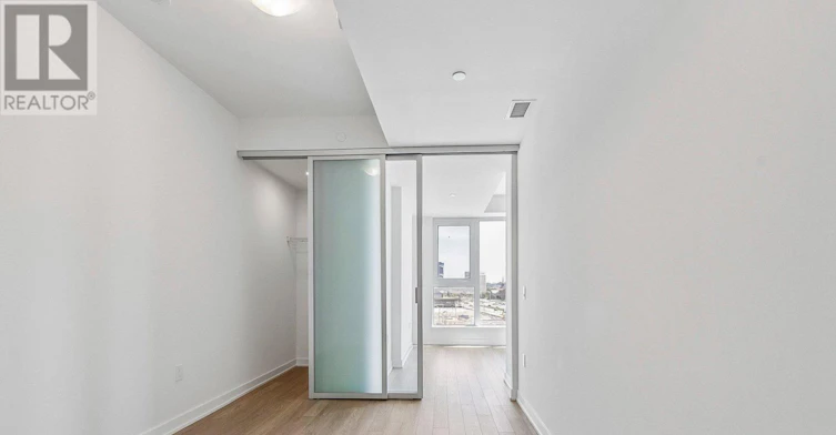 607-5 Quarrington Lane, Toronto, ON, M3C 0S5 - 31