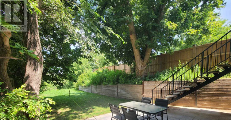 1A-31 Ennerdale Road, Toronto, ON, M6E 4C2 - 28