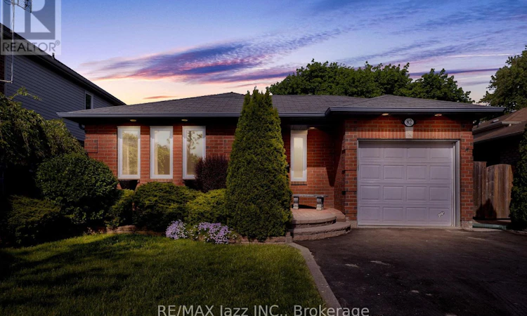 82 Mcmann Crescent