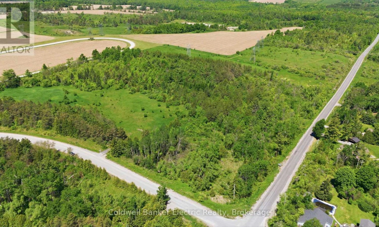 468 Fallis Line