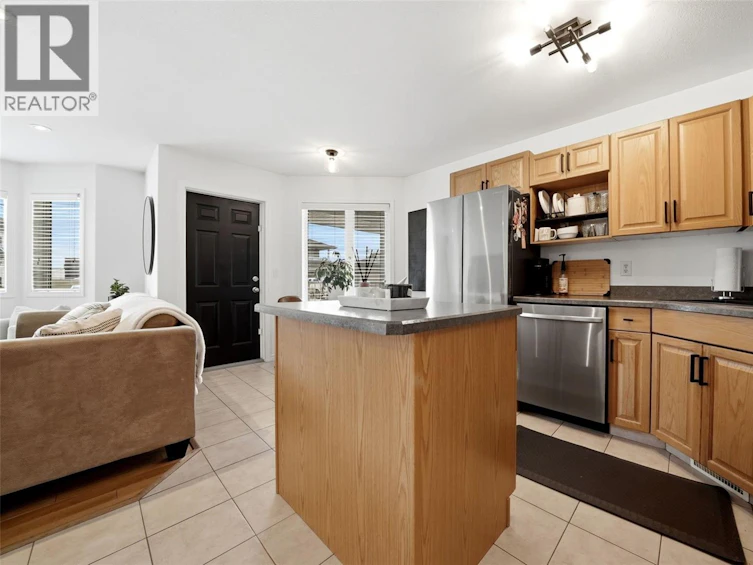 4042 Buckingham Drive, Regina, SK, S4V 3A9 - 11