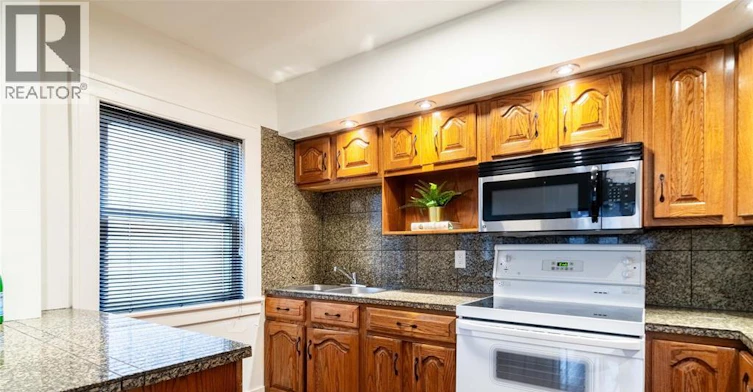 1-269 Randolph Place, Windsor, ON, N9B 2T2 - 11